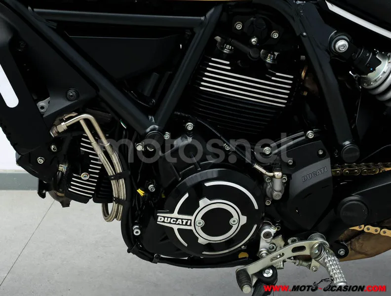 Ducati Scrambler – Vista 19