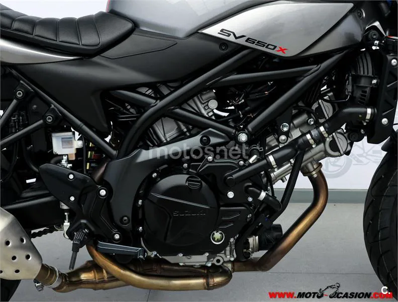 Suzuki SV 650 – Vista 5