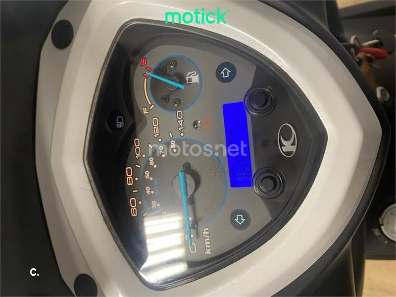 Kymco Agility City 125 – Vista 4