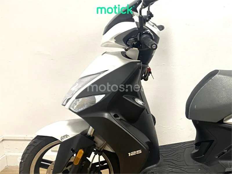 Kymco Agility City 125 – Vista 6
