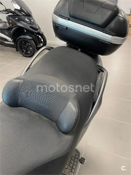Suzuki Burgman 650 Executive – Vista 7
