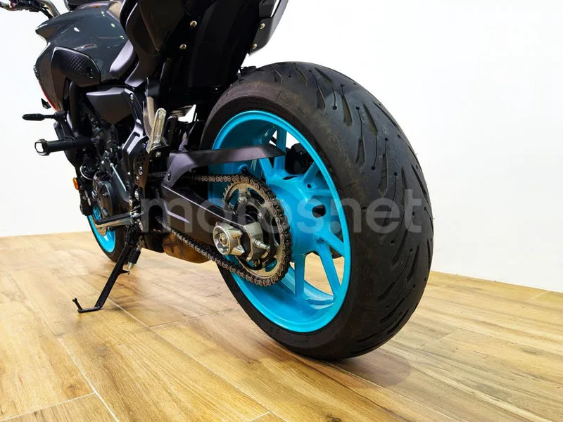 Yamaha MT-07 – Vista 10