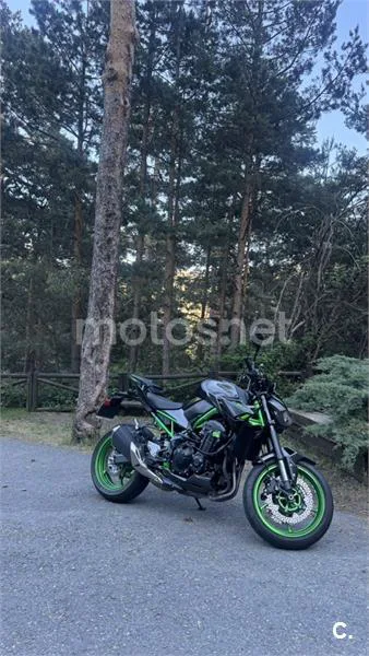 Kawasaki Z900 – Vista 3