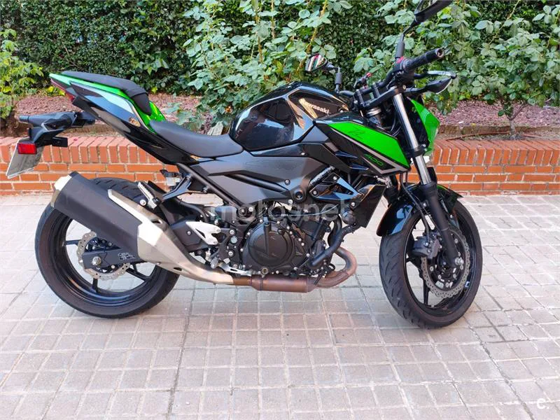 Kawasaki Z400 – Vista 2