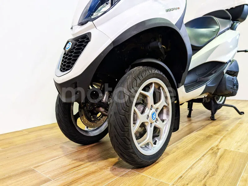 Piaggio MP3 500 HPE Business – Vista 6