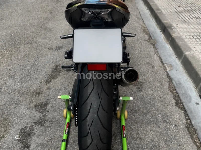 Kawasaki Z900 – Vista 4