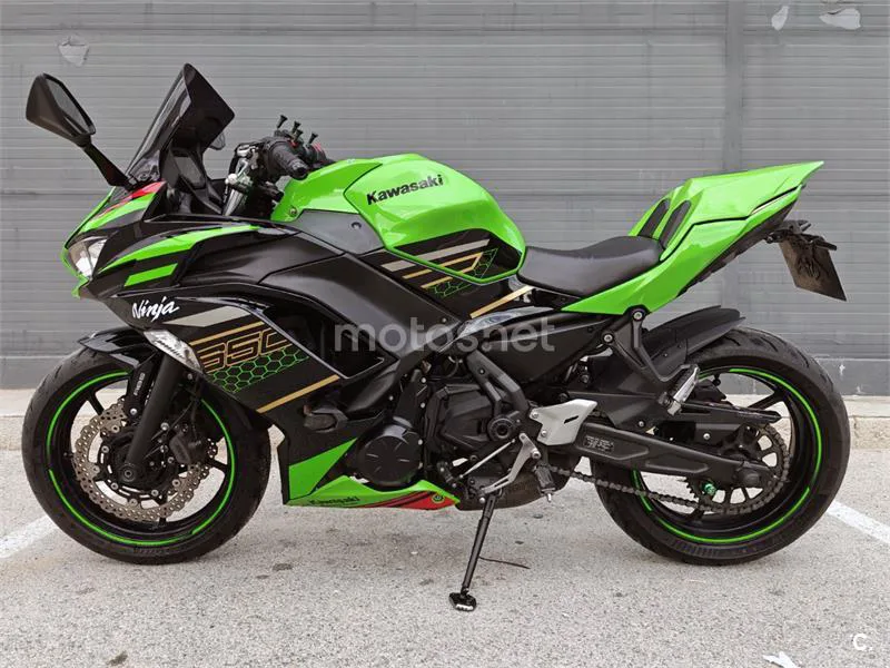 Kawasaki Ninja 650 – Vista 7