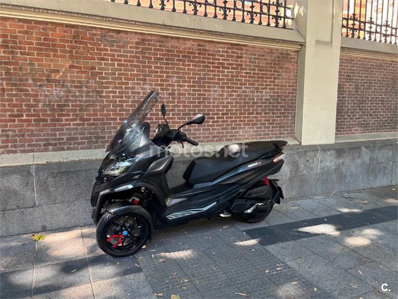 Piaggio MP3 – Vista 4