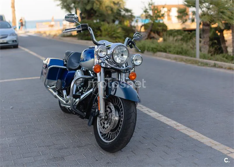 Harley-Davidson Road King – Vista 8