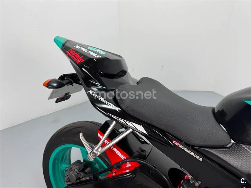 Yamaha R6 – Vista 14