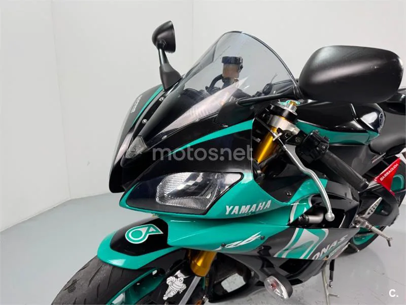 Yamaha R6 – Vista 5
