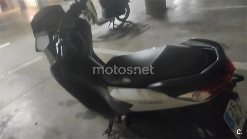 Yamaha NMAX – Vista 3