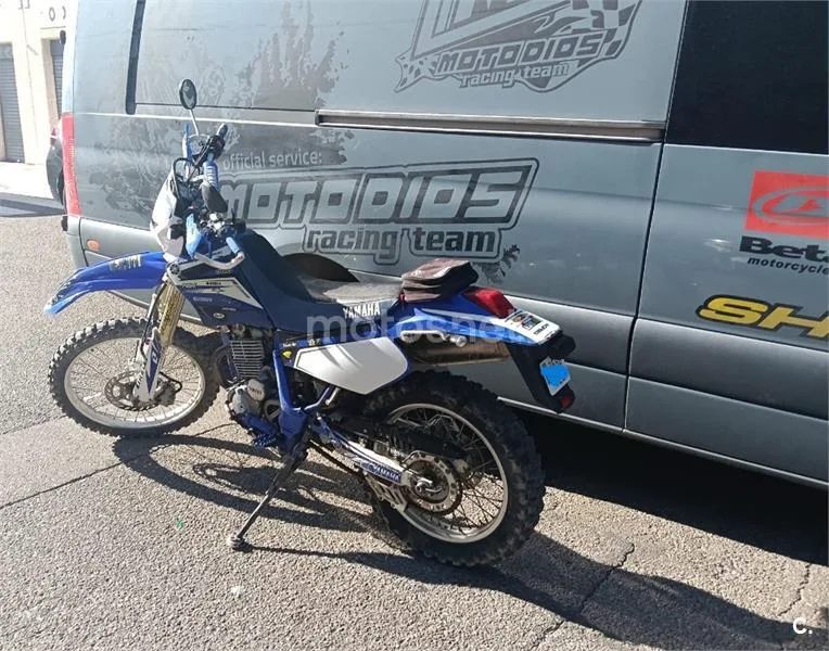 Yamaha TT-R250 – Vista 4