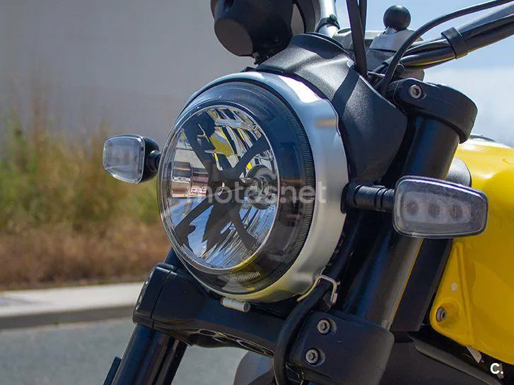 Ducati Scrambler – Vista 8