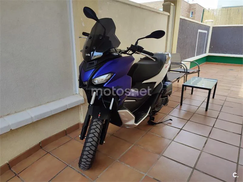 Aprilia SR GT 125 – Vista 3