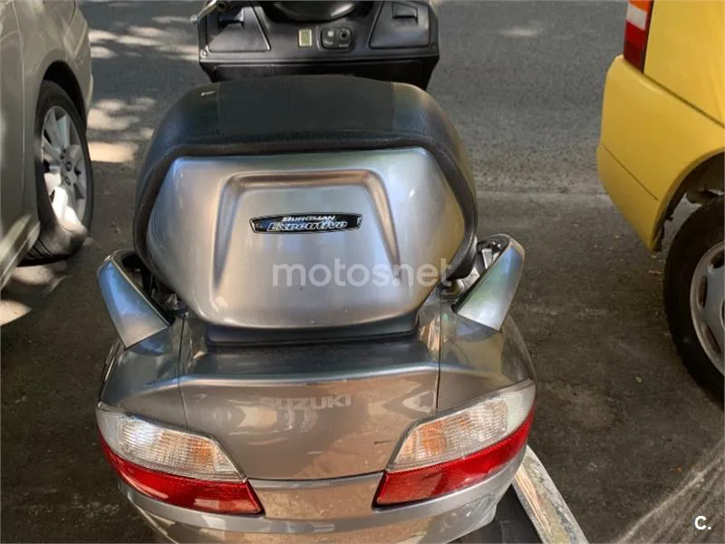 Suzuki Burgman 650 Executive - Vista 3