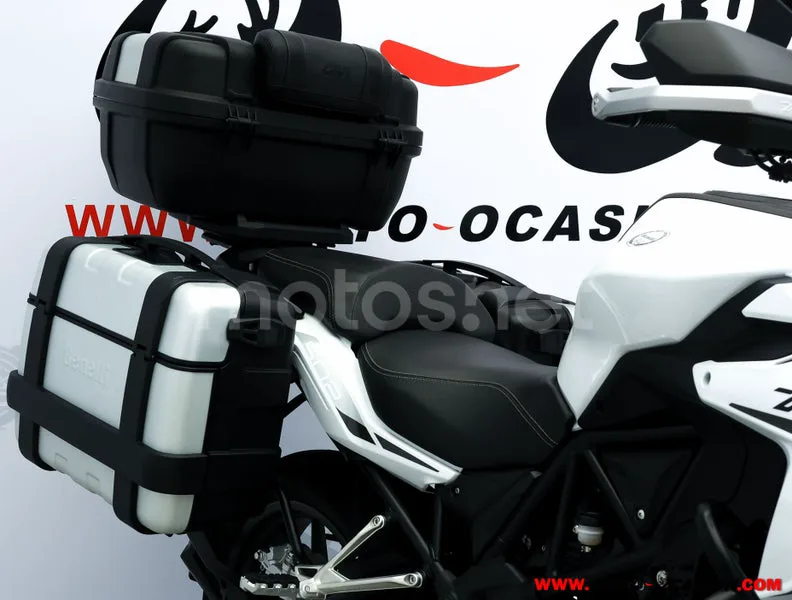 Benelli TRK 502 – Vista 21