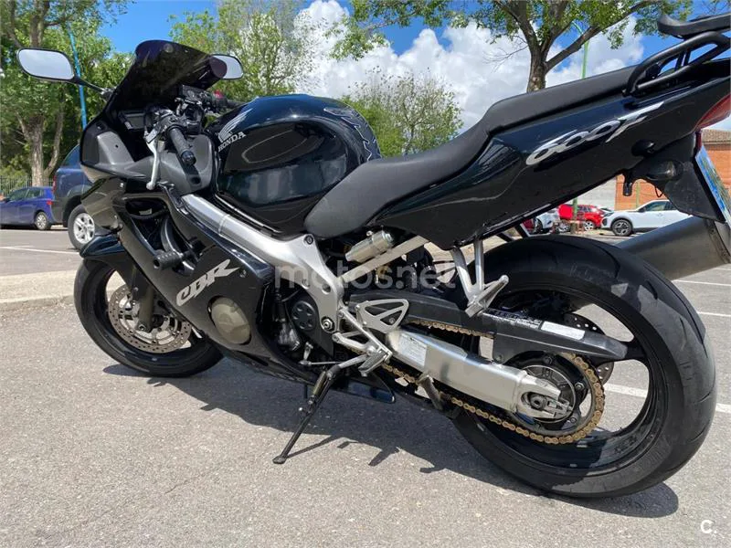Honda CBR 600 F – Vista 3