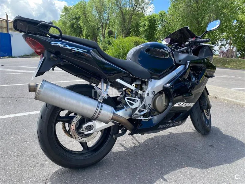 Honda CBR 600 F – Vista 4