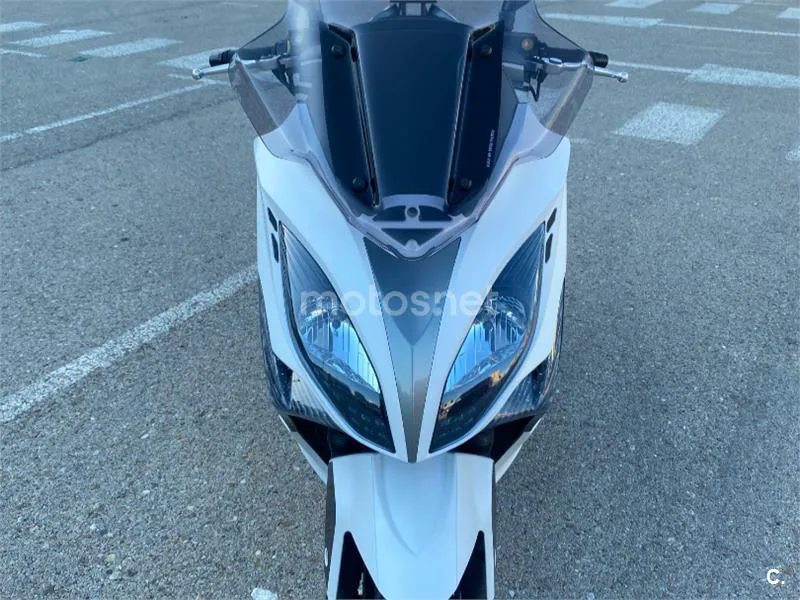 Kymco Xciting 400 – Vista 2