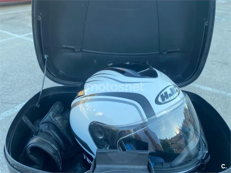 Kymco Xciting 400 – Vista 8