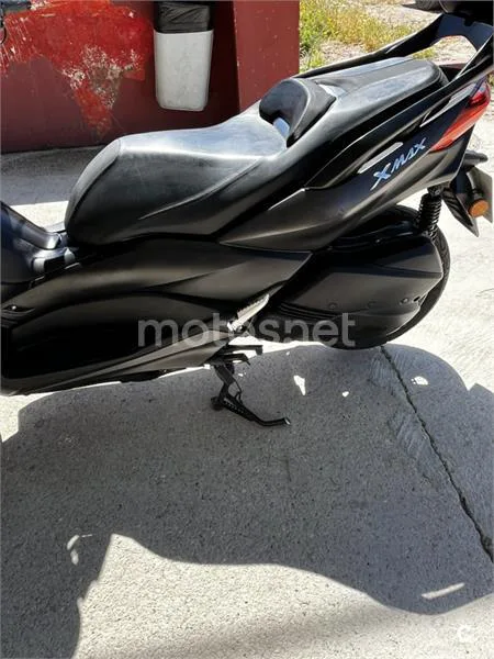 Yamaha XMAX 300 – Vista 4