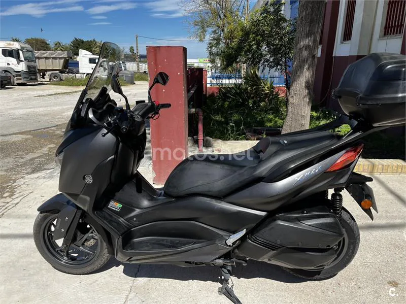 Yamaha XMAX 300 – Vista 8