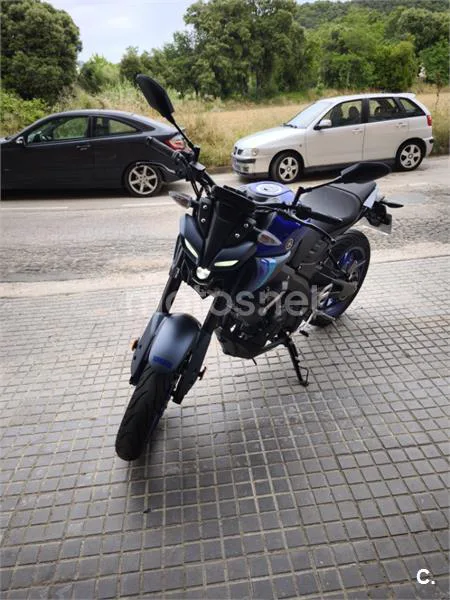 Yamaha MT-125 - Vista 3