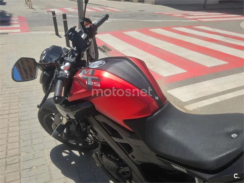 Yamaha MT-125 – Vista 4