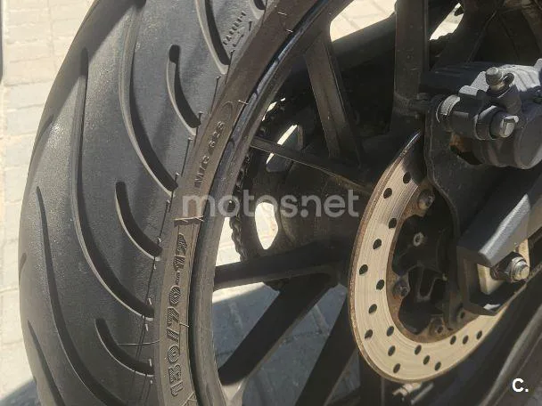 Yamaha MT-125 – Vista 6
