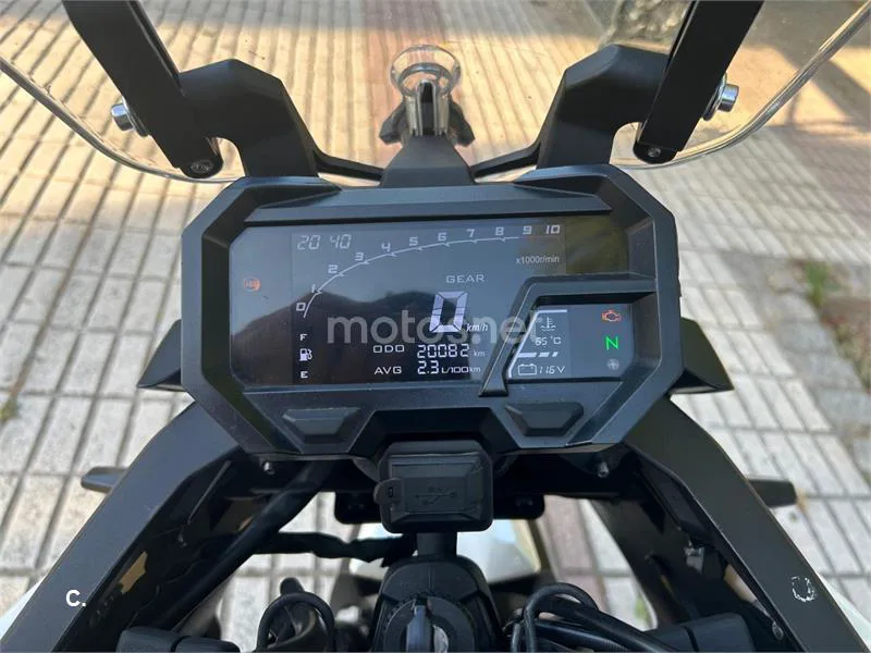 Voge 300 DS – Vista 4