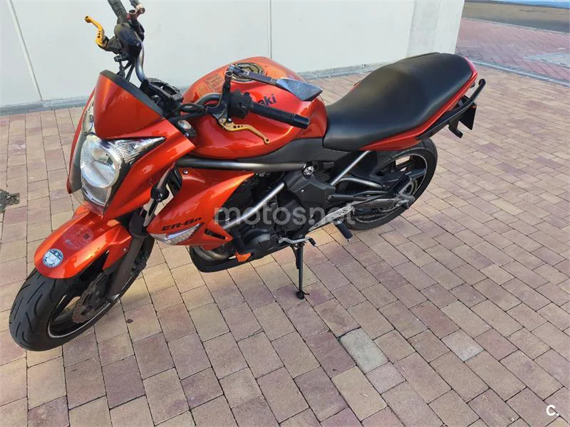Kawasaki ER-6N – Vista 3