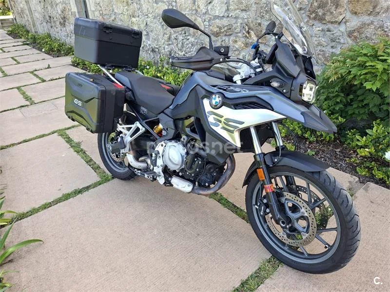 BMW F 750 – Vista 7
