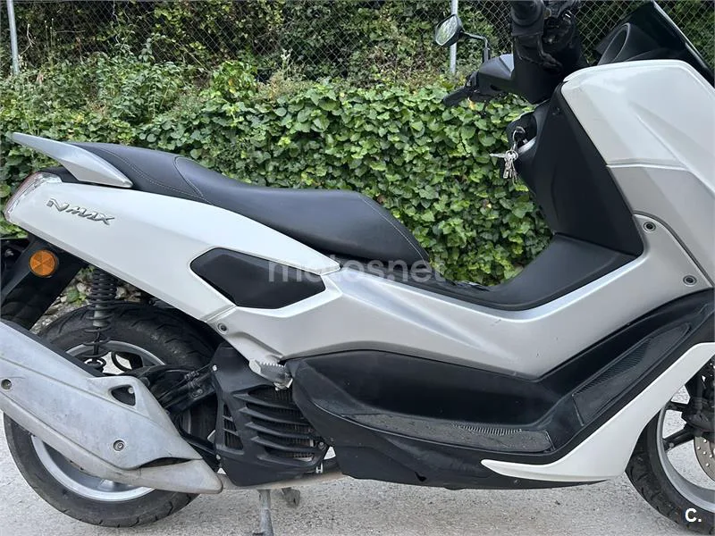 Yamaha NMAX – Vista 5