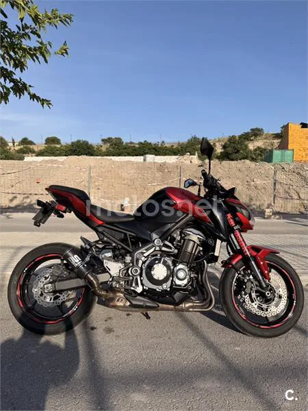Kawasaki Z900 – Vista 4