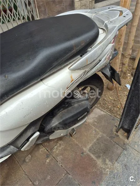 Honda SH 125i – Vista 7