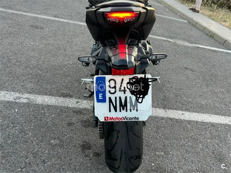 Yamaha MT-09 - Vista 3