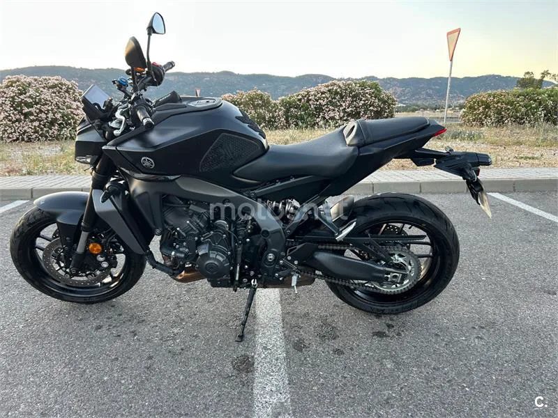 Yamaha MT-09 - Vista 5