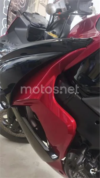 Suzuki GSX-S – Vista 14