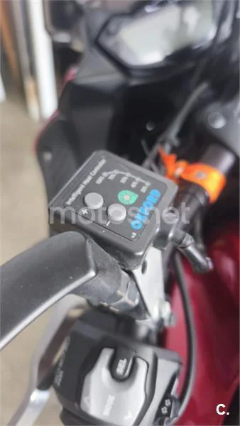 Suzuki GSX-S – Vista 16