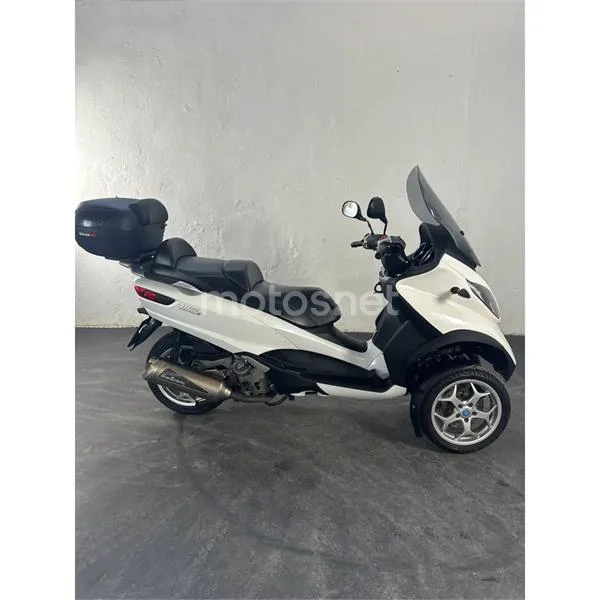 Piaggio MP3 500 Business – Vista 4