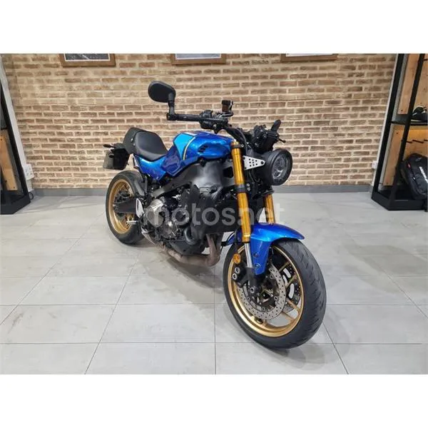 Yamaha XSR 900 – Vista 6