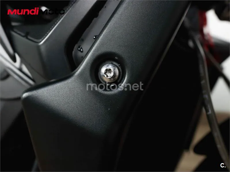 Triumph Street Triple – Vista 14