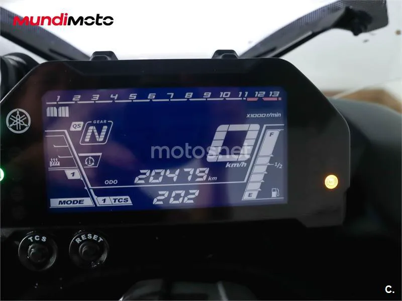Yamaha Niken – Vista 12