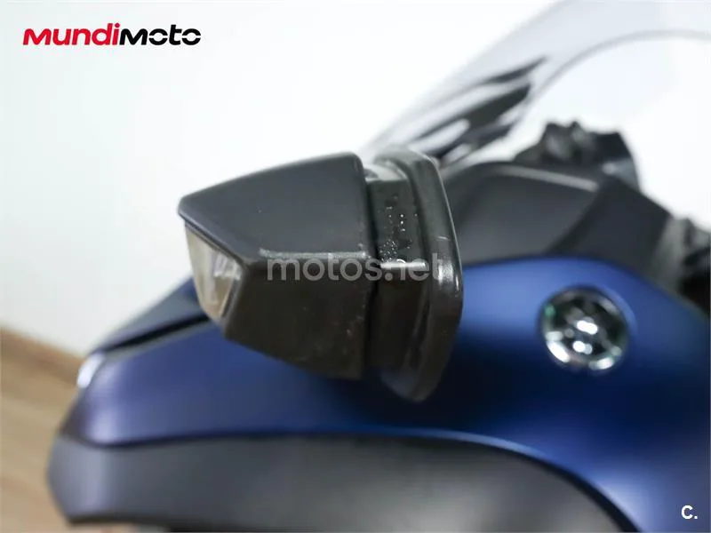 Yamaha Niken – Vista 19