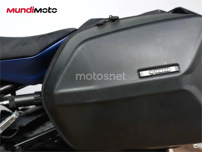 Yamaha Niken – Vista 20