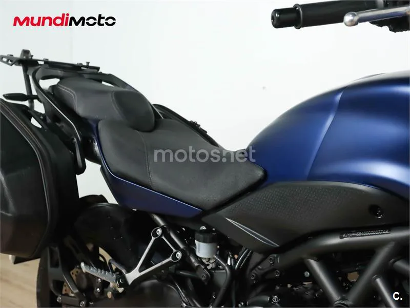 Yamaha Niken – Vista 25