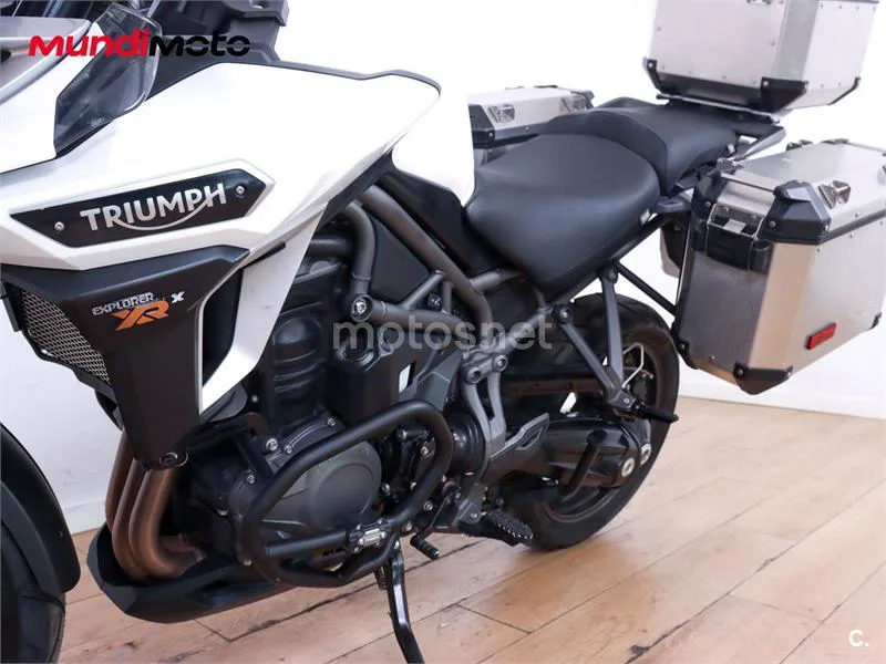 Triumph Tiger Explorer 1200 – Vista 10