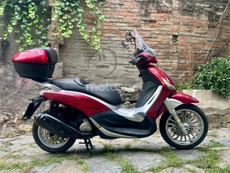 Piaggio Beverly 125 – Vista 12