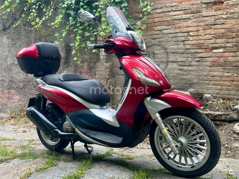 Piaggio Beverly 125 – Vista 14